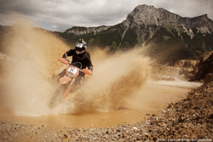 Oliver Schran riding at the Red Bull Hare Scramble 2006